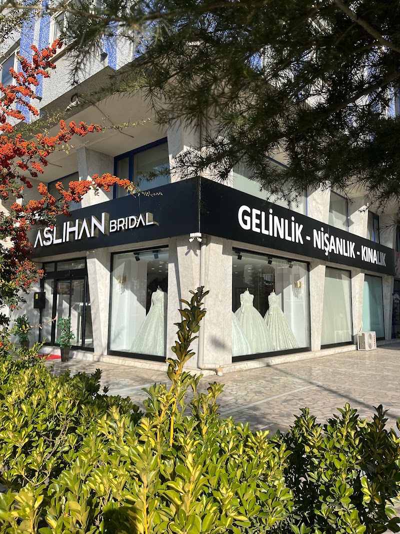 Aslıhan Bridal Konya Gelinlik ve Türban tasarım