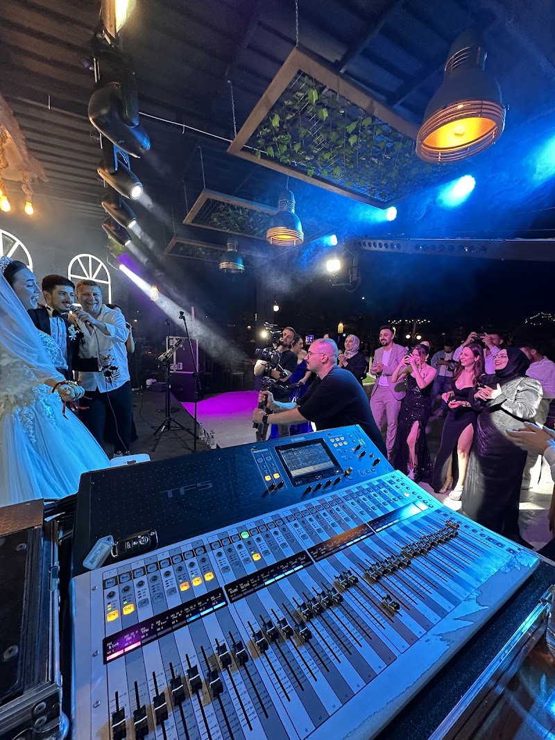 Ens Sound İzmir Dj Ses Işık & Sahne Sistemleri Kiralama