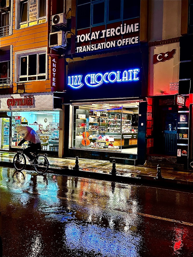 Lizz Chocolate