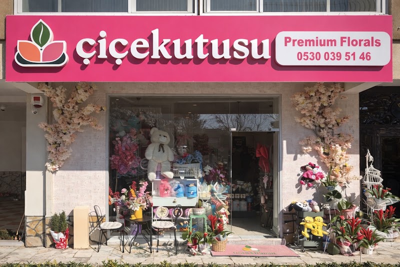 ÇİÇEKUTUSU – Bayraklı Manavkuyu Çiçekçi(Hastane Karşısı)